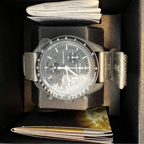 Swatch Mission to Mercury brand new in box with papers - Picture 5 of 6